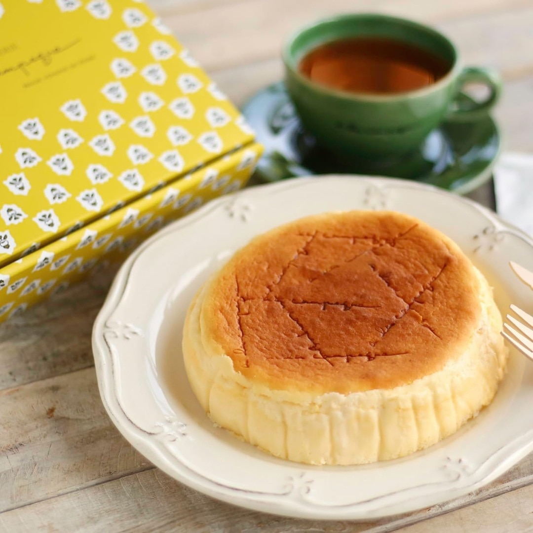 チーズケーキ5号（15cm） / 「フランシュ・フロマージュ」