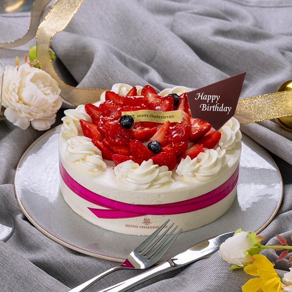 【店舗受取】セミオーダーケーキ(プレーンクリーム＋いちご)　18cm