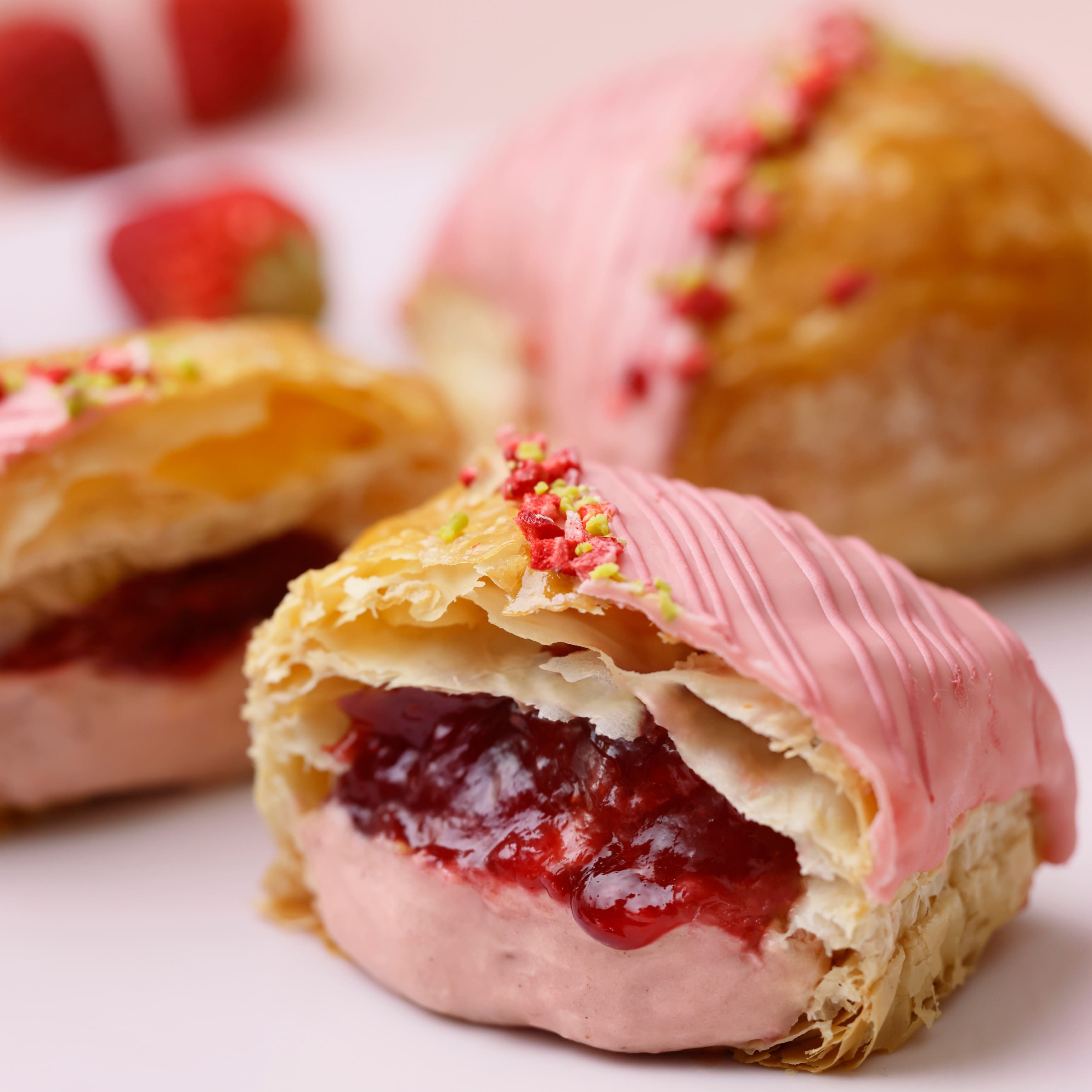 【店舗受取】二郎いちごパイ＜酒蔵通り店限定※お受け取りは週末限定	