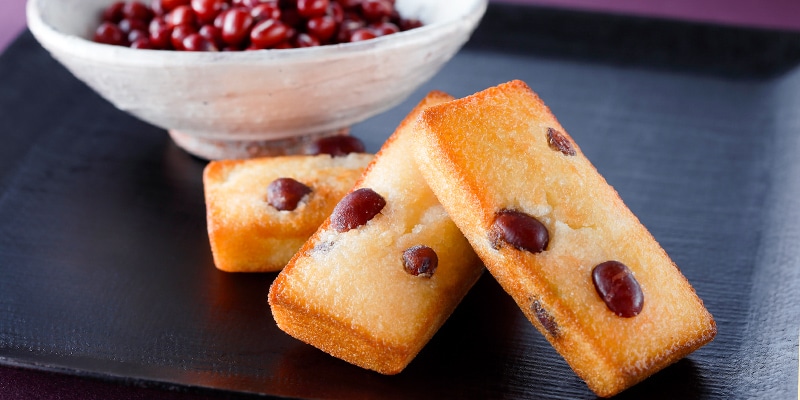季節の行事や節目のごあいさつに。“あずき”を使ったお菓子をどうぞ